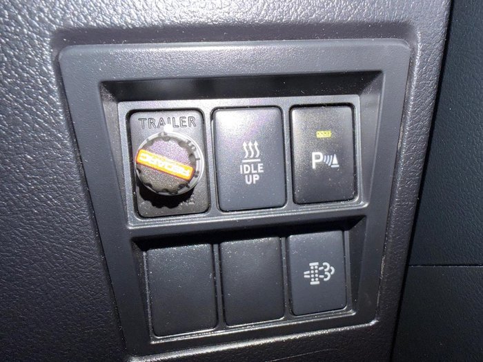 2022 Toyota Hilux SR5