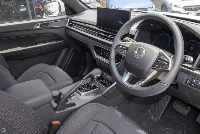 2025 KGM SsangYong Musso ELX