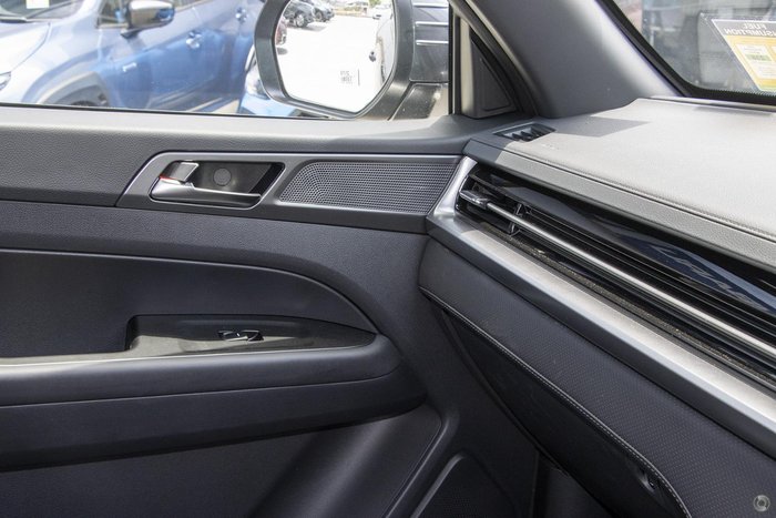 2025 KGM SsangYong Musso ELX Q261 MY24 4X4 Dual Range Marble Grey