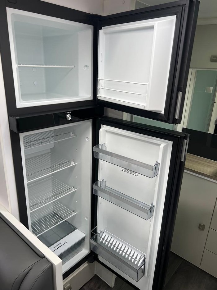 2024 Design RV Crx Semi Off Road Van 2-1, 19'