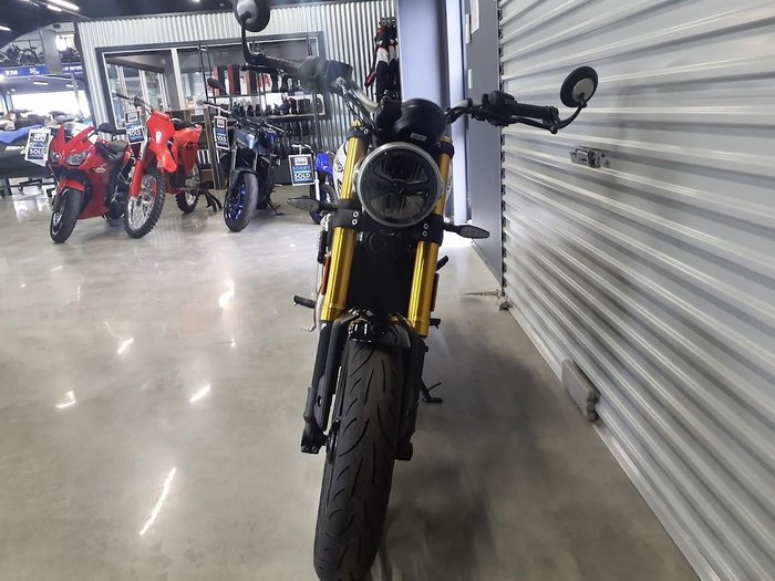 2026 Triumph Speed 400 Speed Four