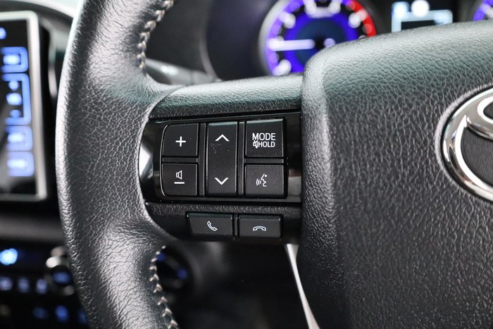 2019 Toyota Hilux SR5