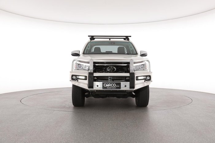 2019 Toyota Hilux SR5