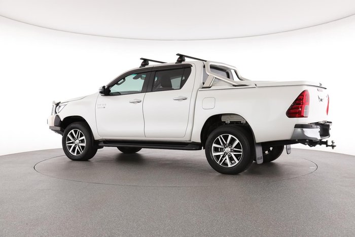 2019 Toyota Hilux SR5
