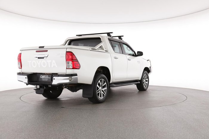 2019 Toyota Hilux SR5