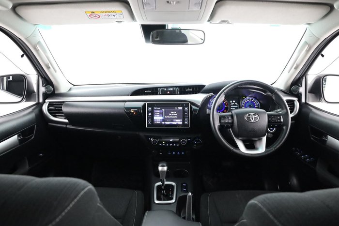 2019 Toyota Hilux SR5