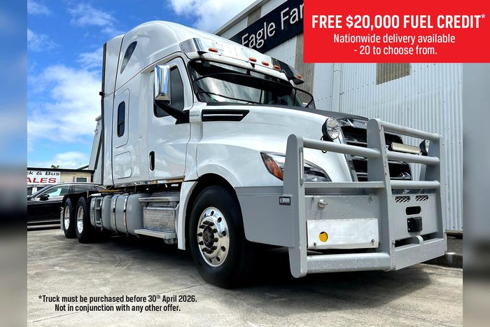 2021 Freightliner Cascadia 126 WHITE
