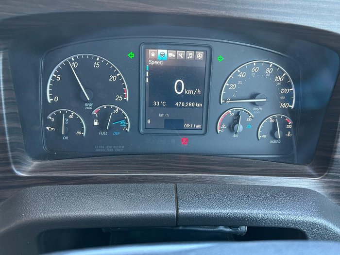 2021 Freightliner Cascadia 600 WHITE