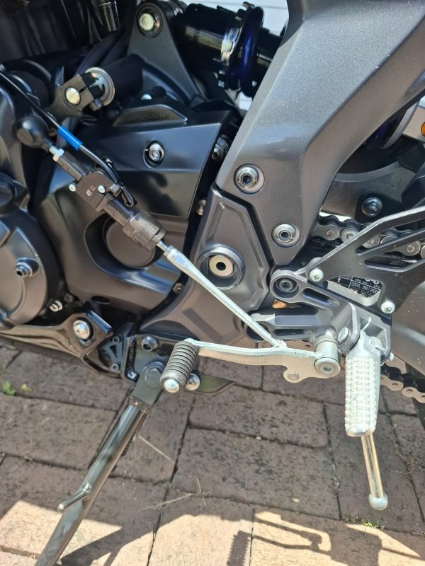 2024 Yamaha YZF-R7LA BLUE