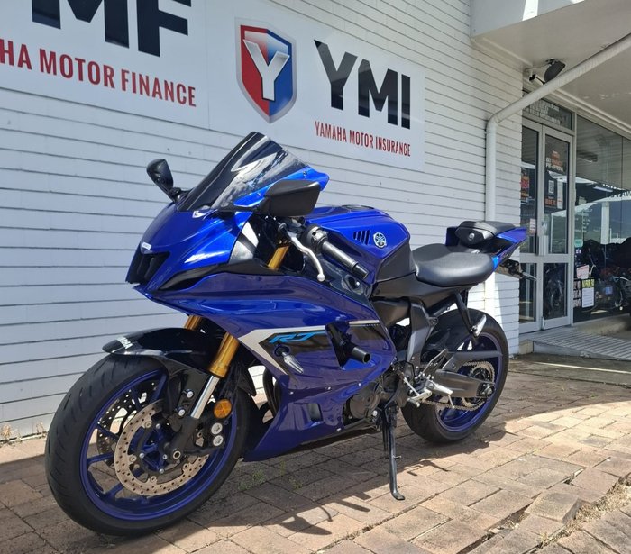 2024 Yamaha YZF-R7LA BLUE