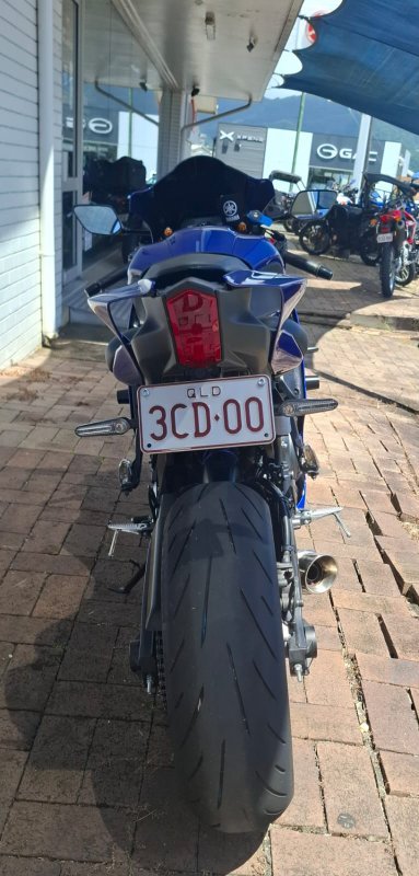 2024 Yamaha YZF-R7LA BLUE