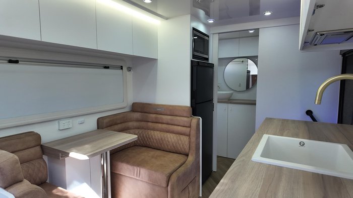 2026 Urban Caravans Xtreme 18'9