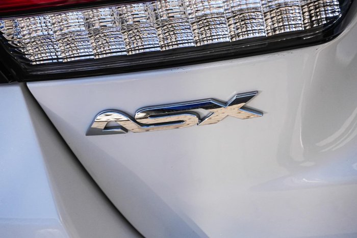 2020 Mitsubishi ASX ES