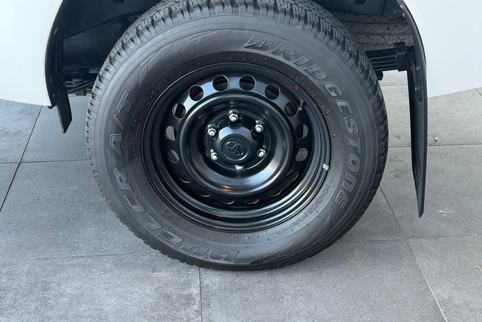 2020 Toyota Hilux SR