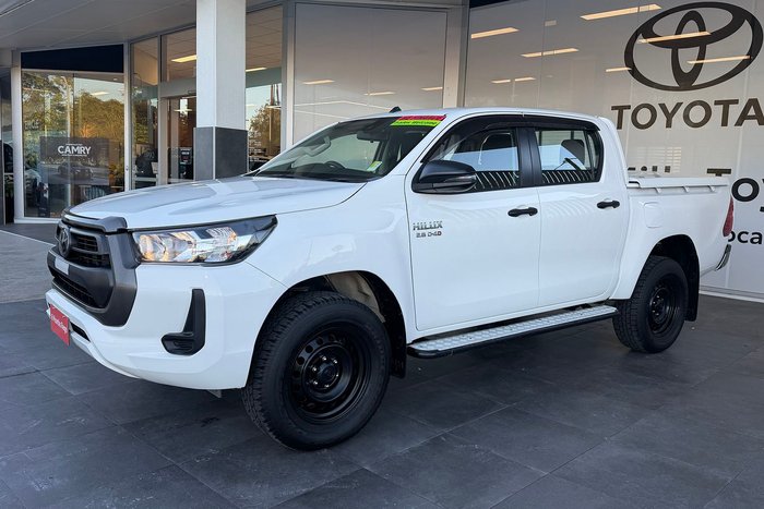 2020 Toyota Hilux SR