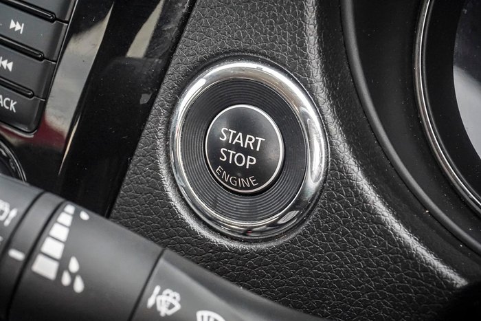 2022 Nissan X-TRAIL ST-L