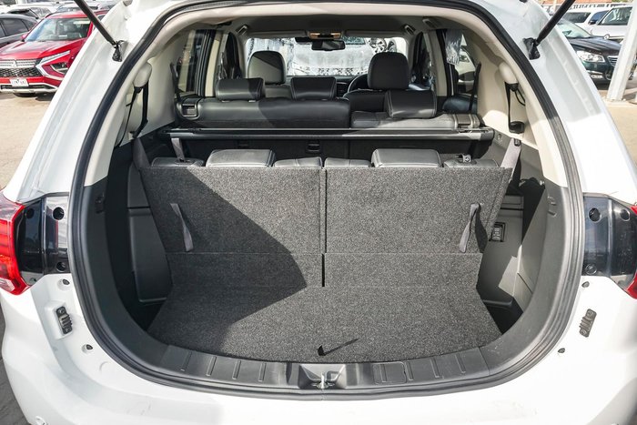 2021 Mitsubishi Outlander LS