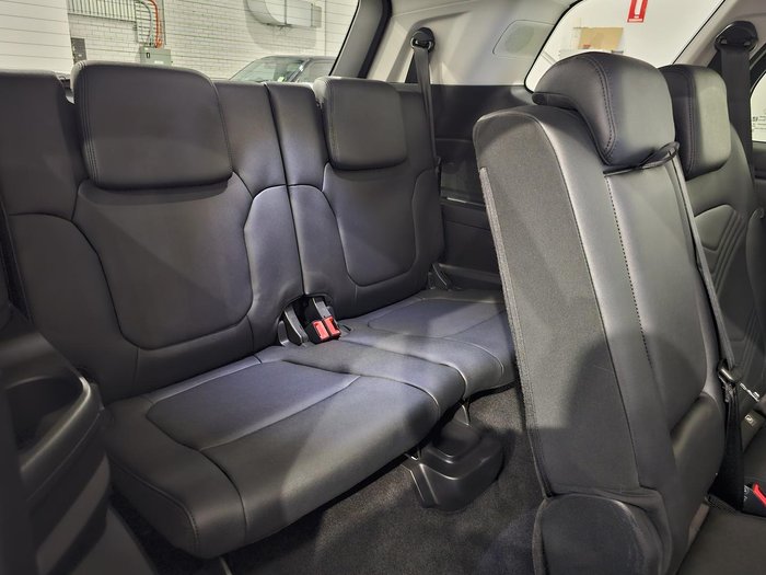 2025 Ford Everest Trend