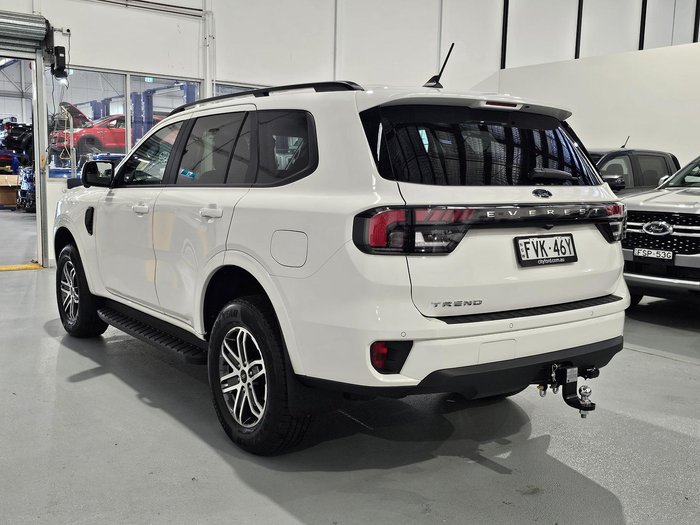 2025 Ford Everest Trend