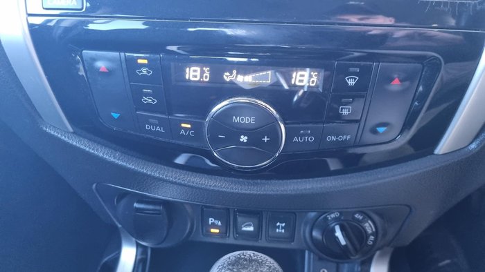 2018 Nissan Navara ST-X