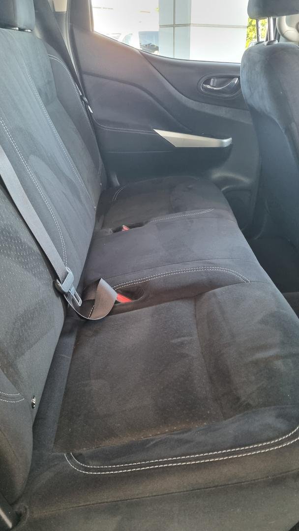 2018 Nissan Navara ST-X