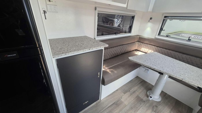 2026 Design RV Odyssey 2210R 22'10