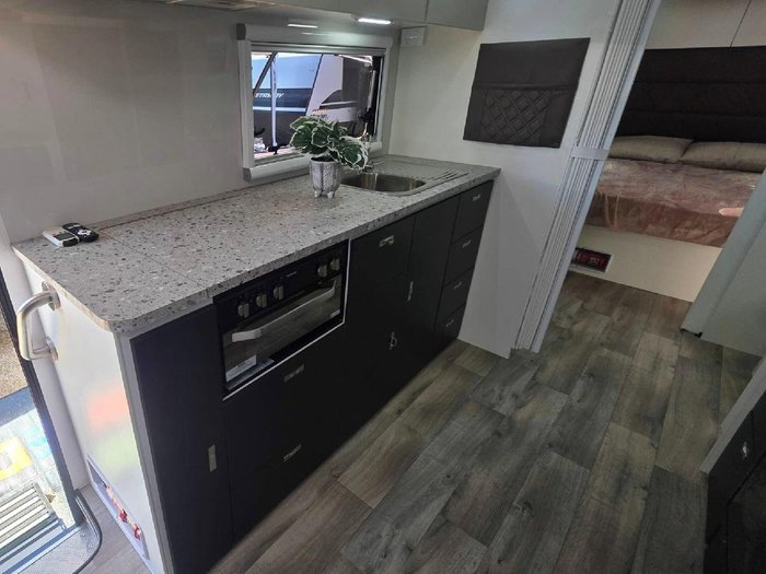 2026 Design RV Odyssey 2210R 22'10