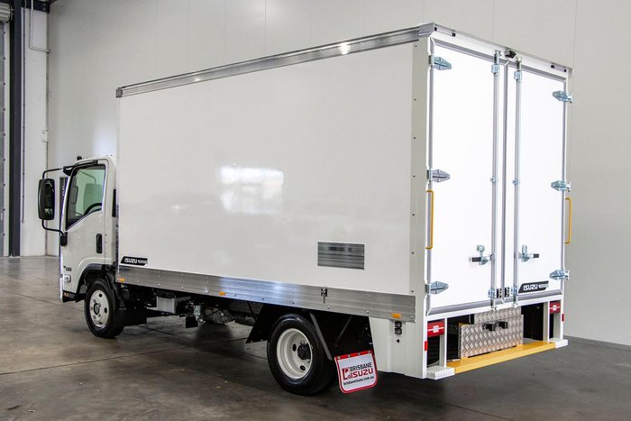 2026 Isuzu N Series NNR 45-150 DT D34 Vanpack