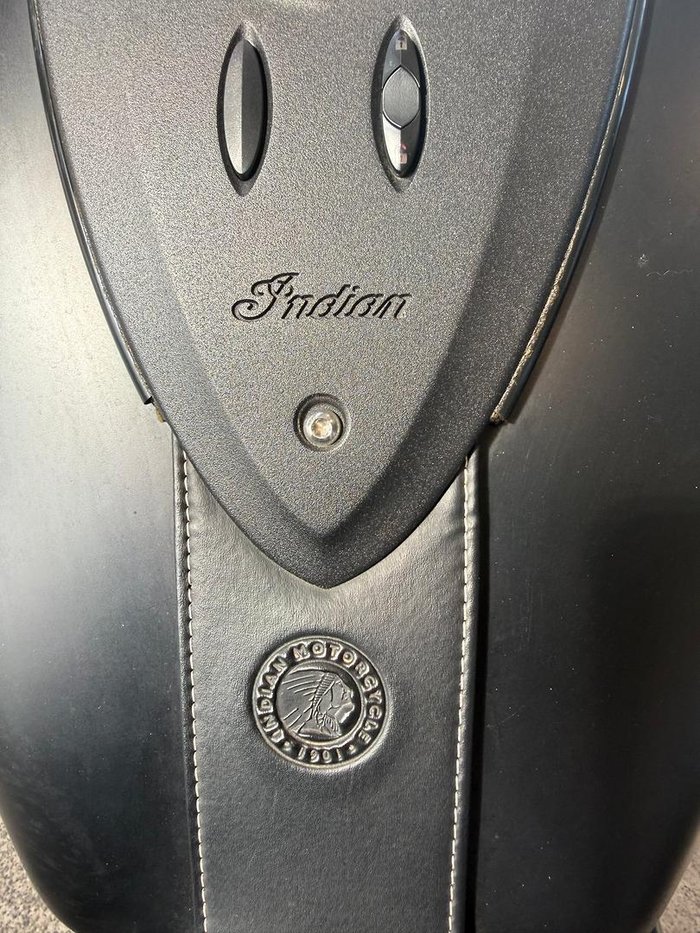 2019 Indian Springfield Dark Horse Springfield Black