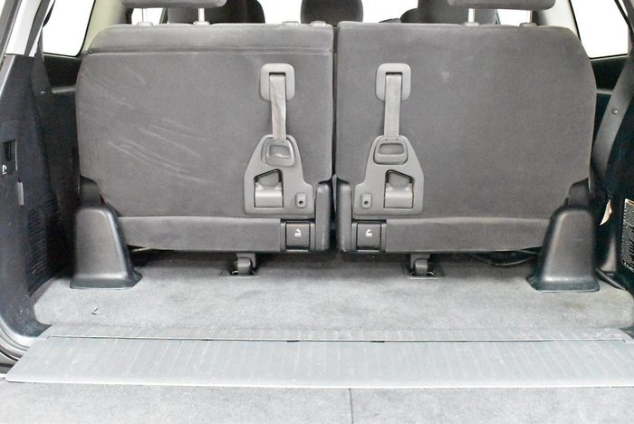 2012 Toyota Landcruiser GXL