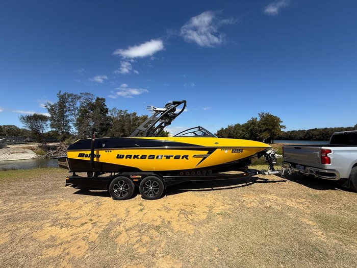 2015 Malibu Wakesetter 22 VLX