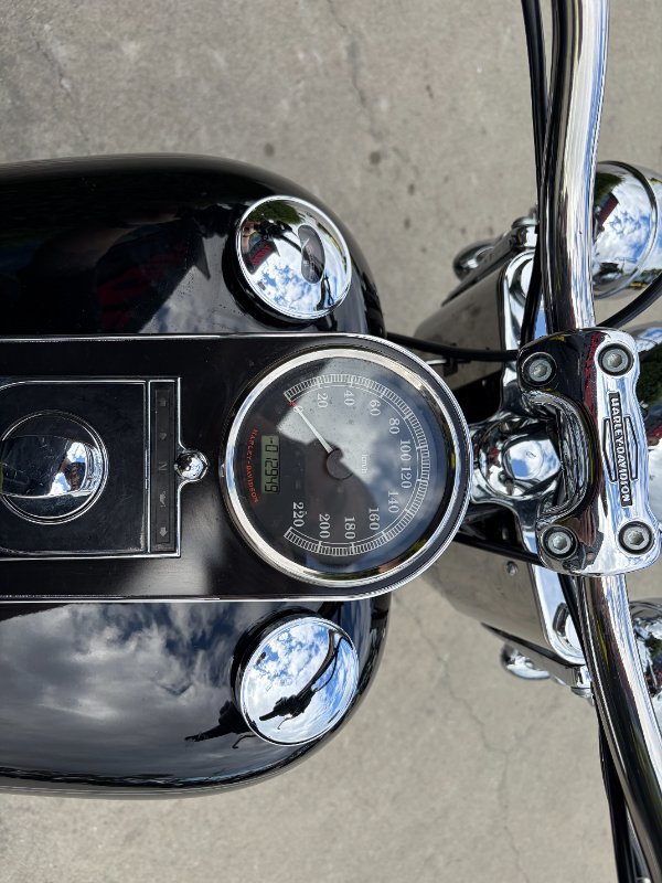 2017 HARLEY-DAVIDSON FLSTN SOFTAIL DELUXE Black