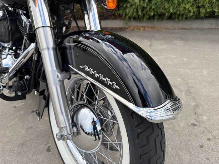 2017 HARLEY-DAVIDSON FLSTN SOFTAIL DELUXE Black