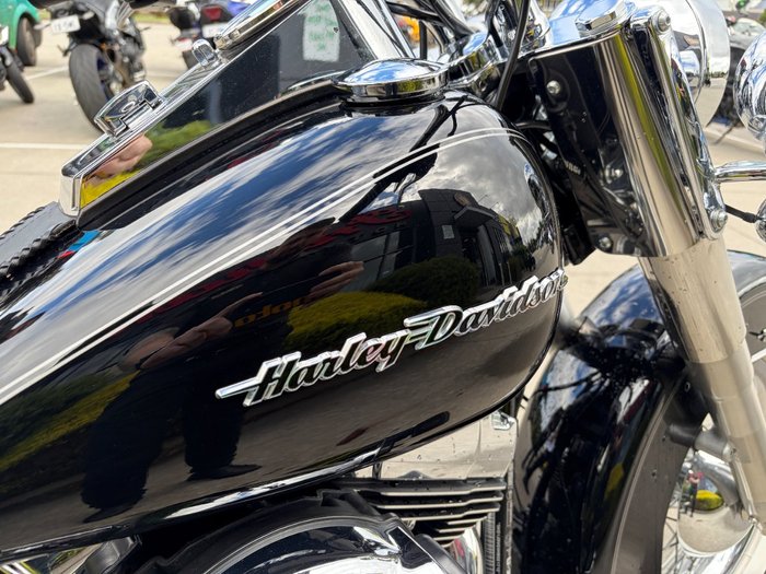 2017 HARLEY-DAVIDSON FLSTN SOFTAIL DELUXE Black