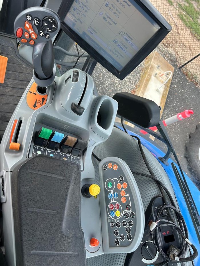 2019 New Holland T8.410