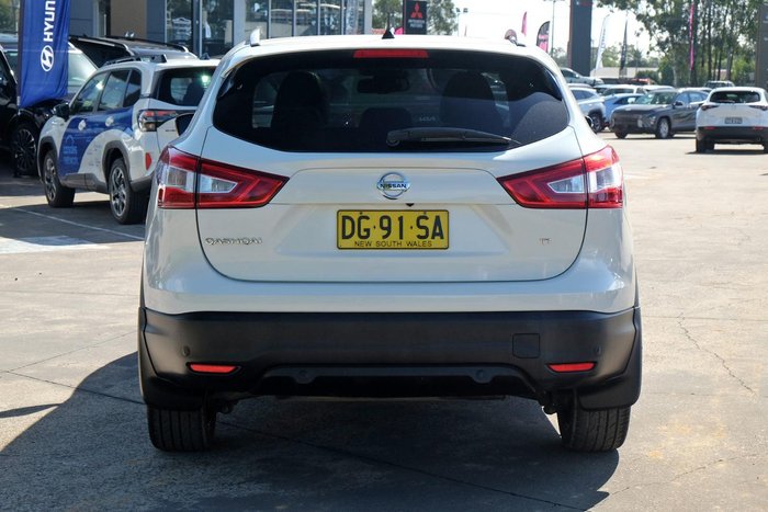 2016 Nissan QASHQAI Ti