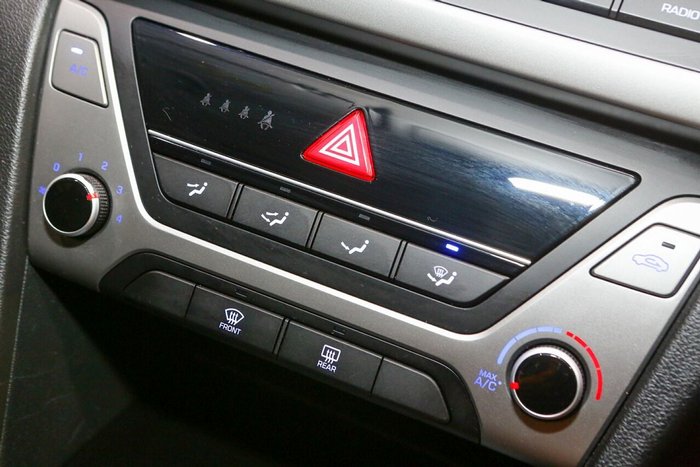 2017 Hyundai Elantra Active