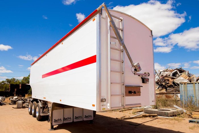 2026 Bruce Rock Engineering Belly Dumper White