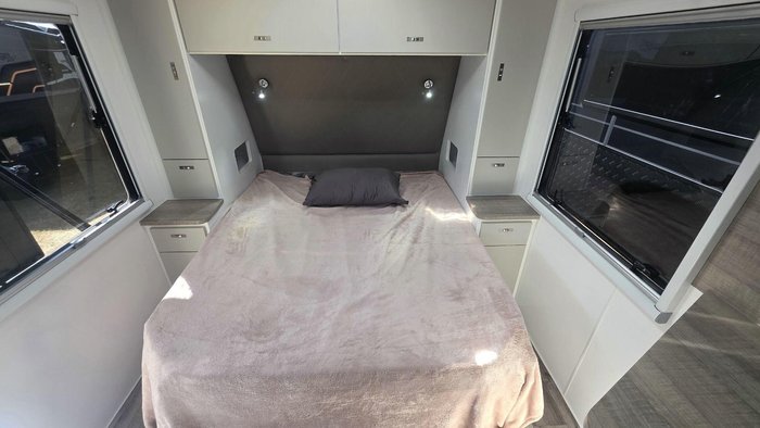 2026 Design RV Forerunner F2110md 21'10