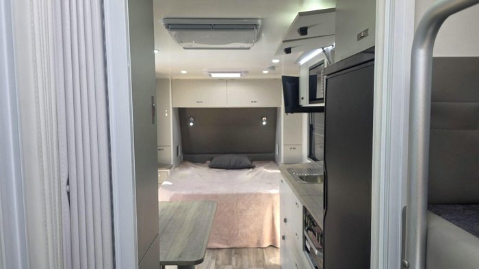 2026 Design RV Forerunner F2110md 21'10