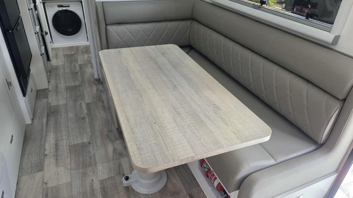 2026 Design RV Forerunner F2110md 21'10