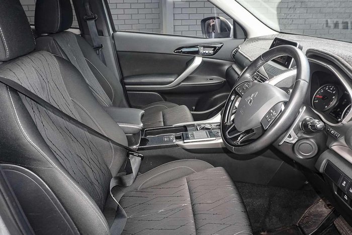 2019 Mitsubishi Eclipse Cross LS