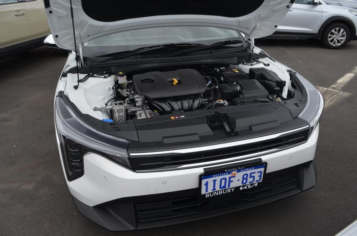 2025 Kia K4 S