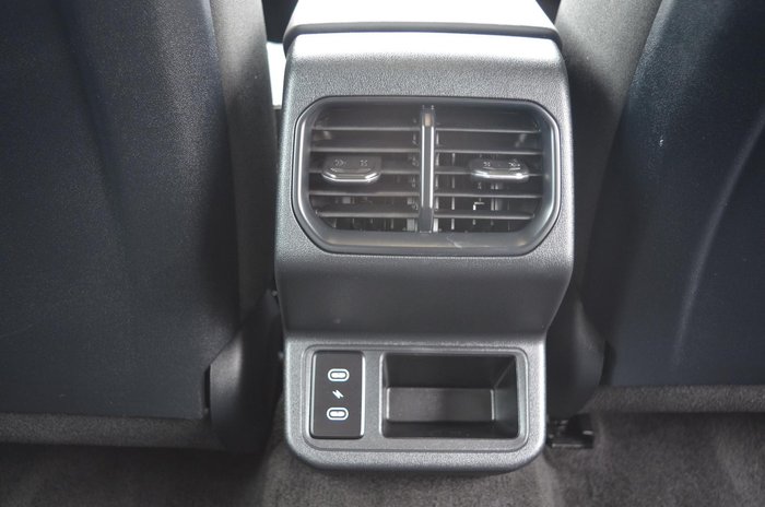 2025 Kia K4 S
