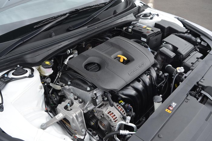 2025 Kia K4 S