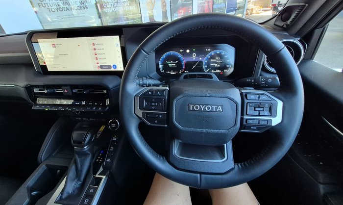 2024 Toyota Landcruiser Prado VX