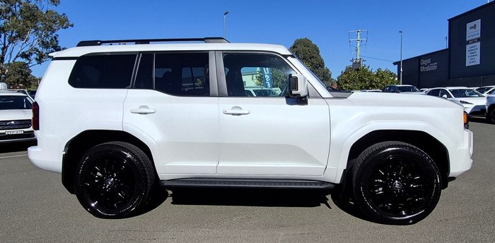 2024 Toyota Landcruiser Prado VX