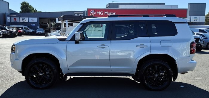 2024 Toyota Landcruiser Prado VX