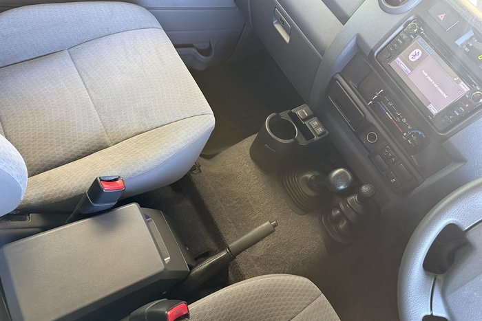 2023 Toyota Landcruiser GXL