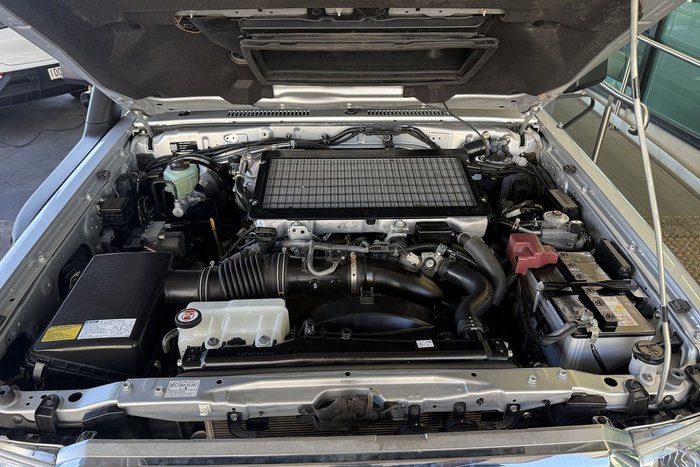 2023 Toyota Landcruiser GXL